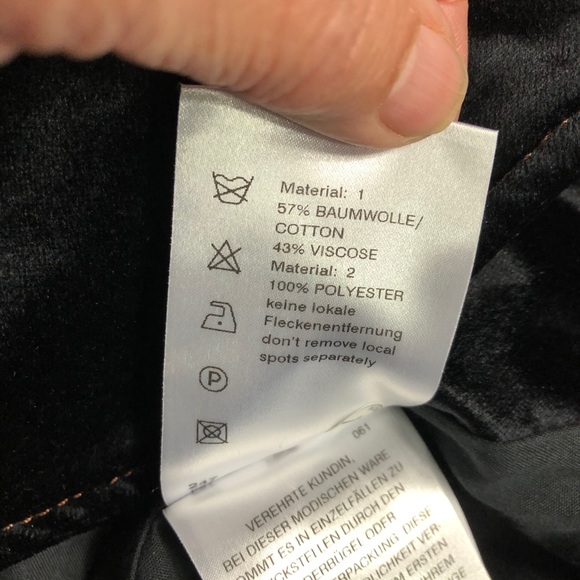 Rosner Black Velvet Blazer With Brown Stitching - Picture 8 of 10